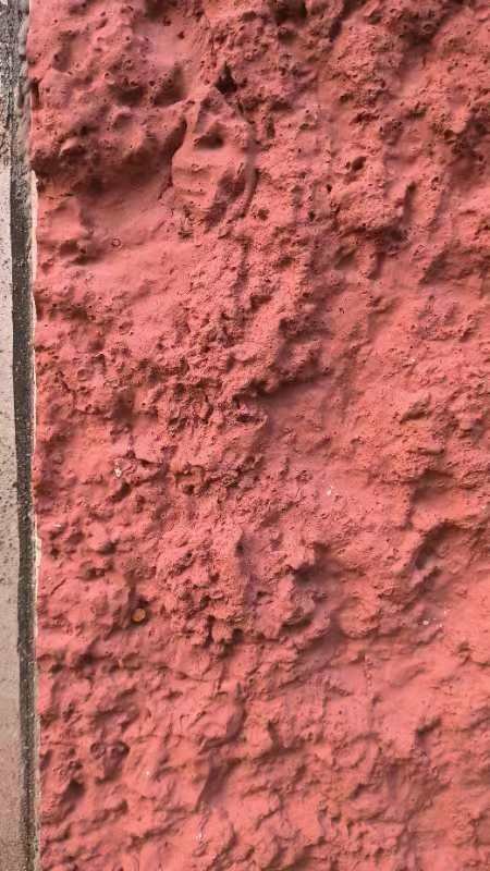 flexible stone in the wall surface